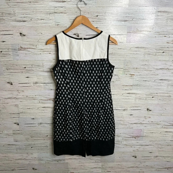 Ivanka  trump black ivory dress sleeveless size 8 - Picture 4 of 8